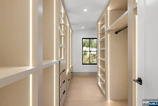 $2,949,000 | 36 Hampshire Hill Road, Upper Saddle River, NJ 07458