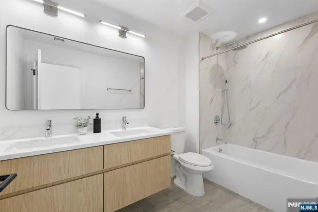 $2,949,000 | 36 Hampshire Hill Road, Upper Saddle River, NJ 07458