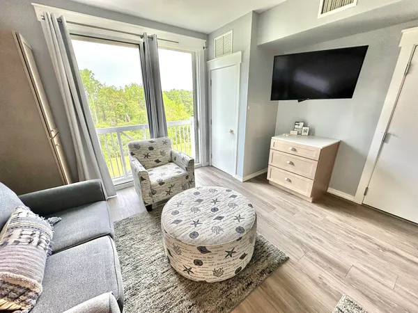 $440,000 | 9800 Grand Sandestin Boulevard, Unit 5310/5312, Miramar Beach, FL 32550