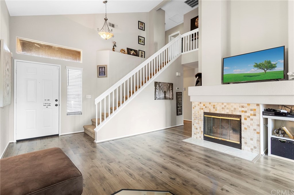 43370 Corte Benitez Temecula, CA 92592 - Photo 8 of 35