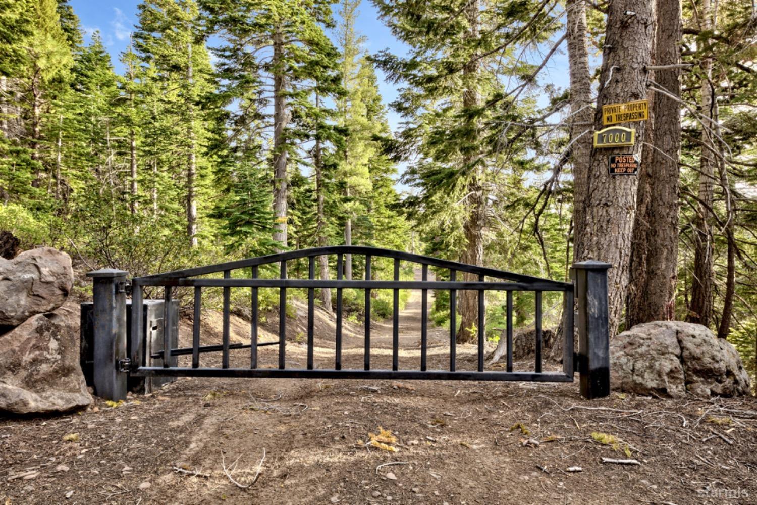 7000 Indian Creek Road Markleeville, CA 96120 - Photo 27 of 39 a view of a car garage
