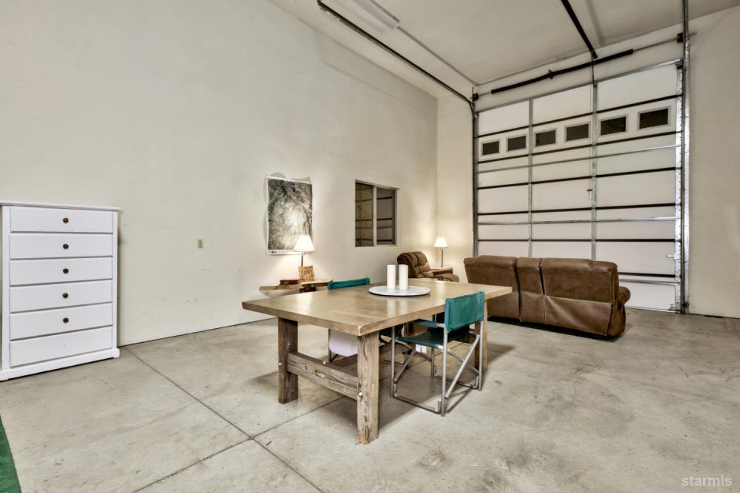 7000 Indian Creek Road Markleeville, CA 96120 - Photo 34 of 39 a view of a workspace with furniture