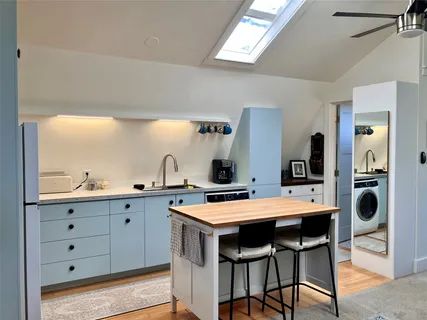 $1,600 | 2102 Travis Heights Boulevard, Unit C, Austin, TX 78704