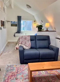 $1,600 | 2102 Travis Heights Boulevard, Unit C, Austin, TX 78704