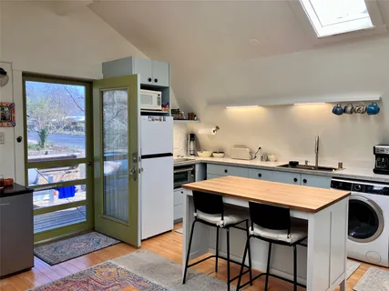 $1,600 | 2102 Travis Heights Boulevard, Unit C, Austin, TX 78704