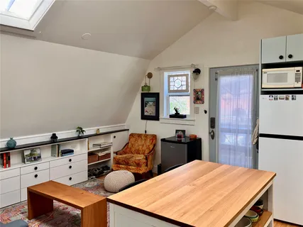 $1,600 | 2102 Travis Heights Boulevard, Unit C, Austin, TX 78704