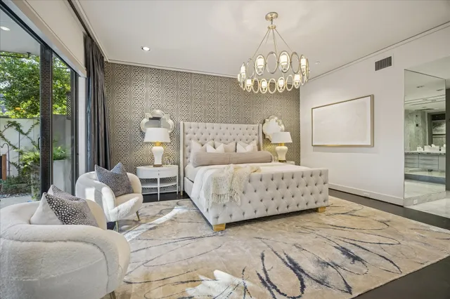 $1,895,000 | 3124 Mid Lane, Houston, TX 77027