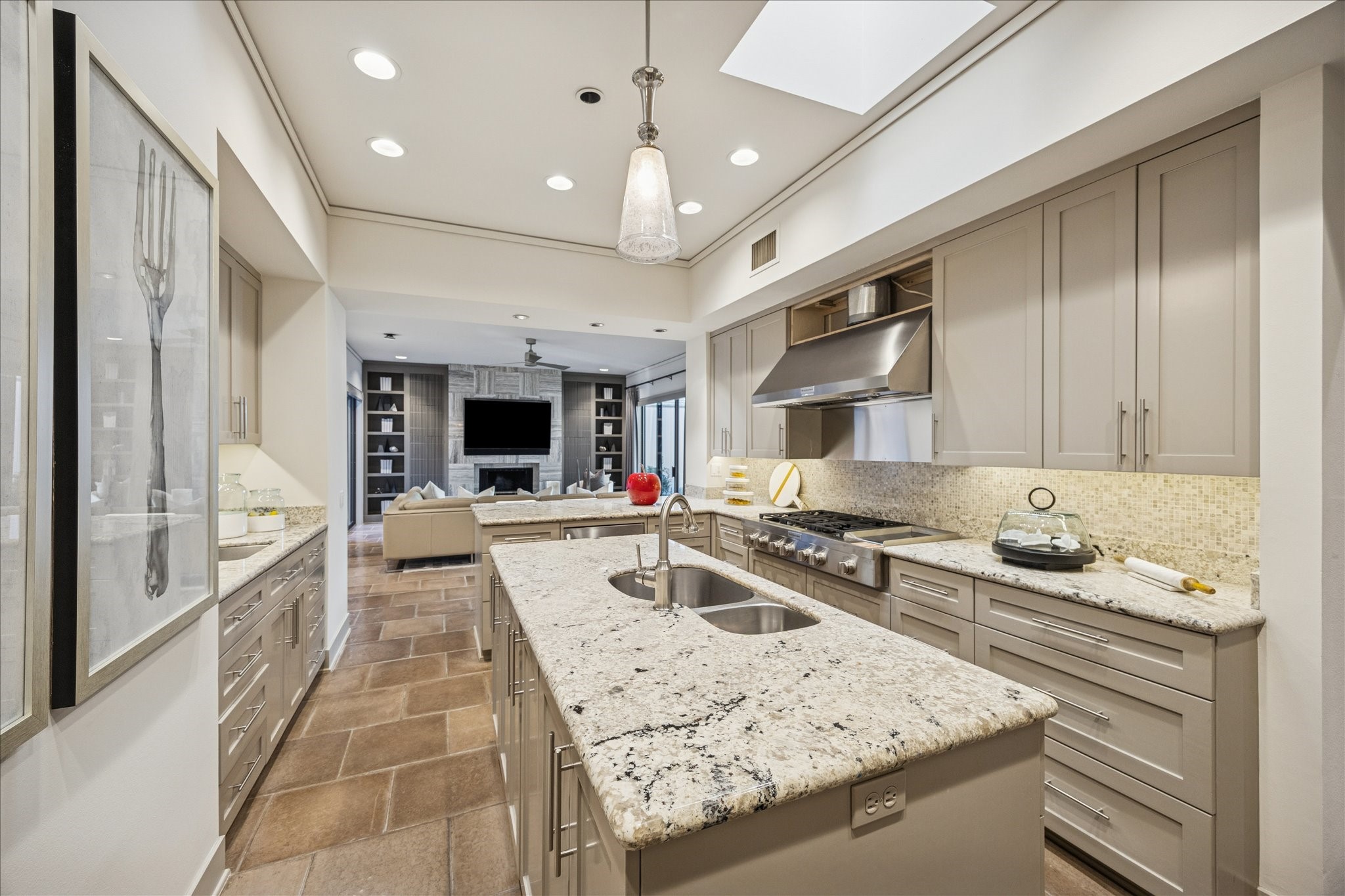 3124 Mid Lane Houston, TX 77027 - Photo 21 of 41 a kitchen with a sink stove and refrigerator