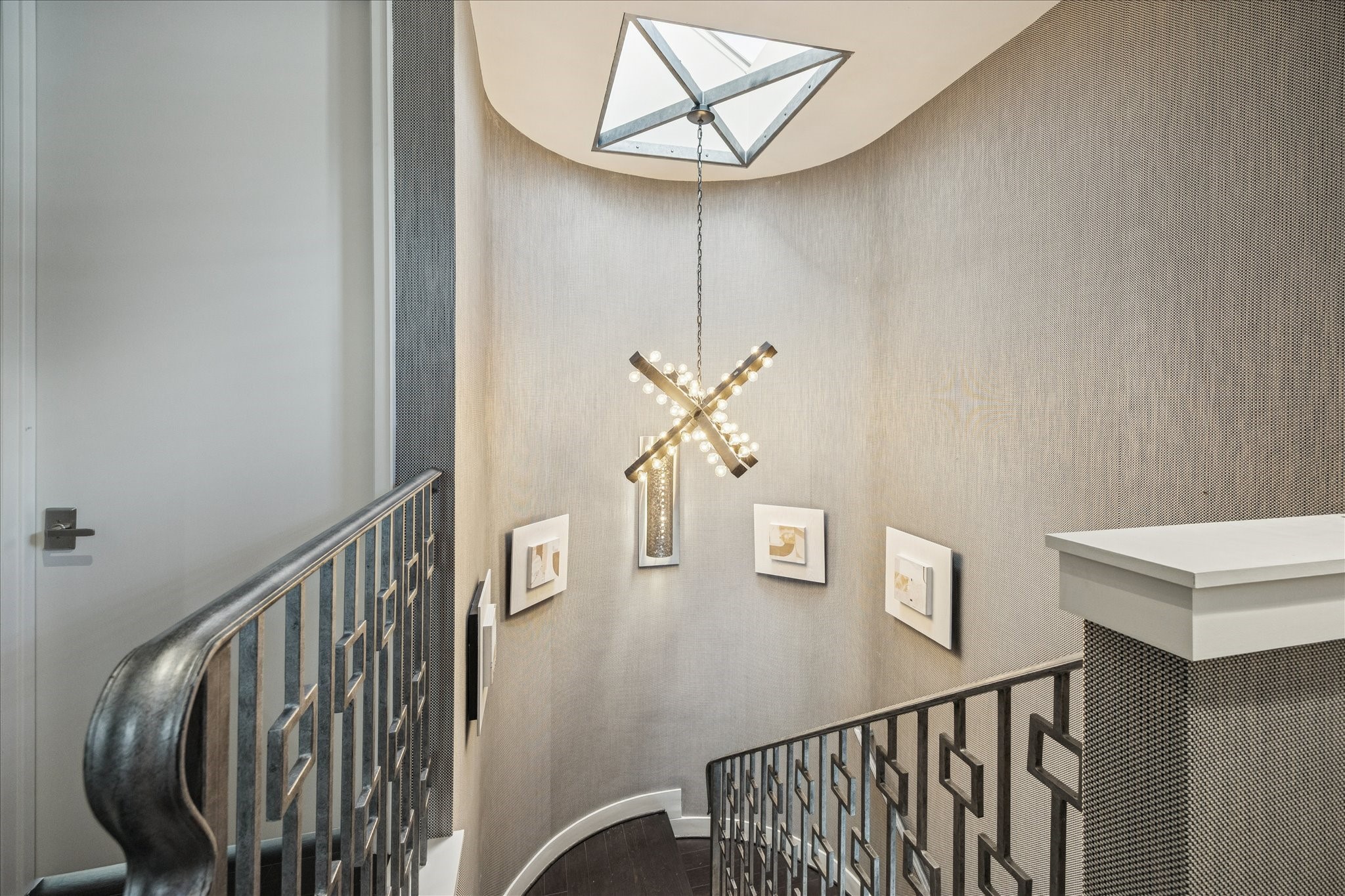 3124 Mid Lane Houston, TX 77027 - Photo 29 of 41 a view of livingroom with furniture