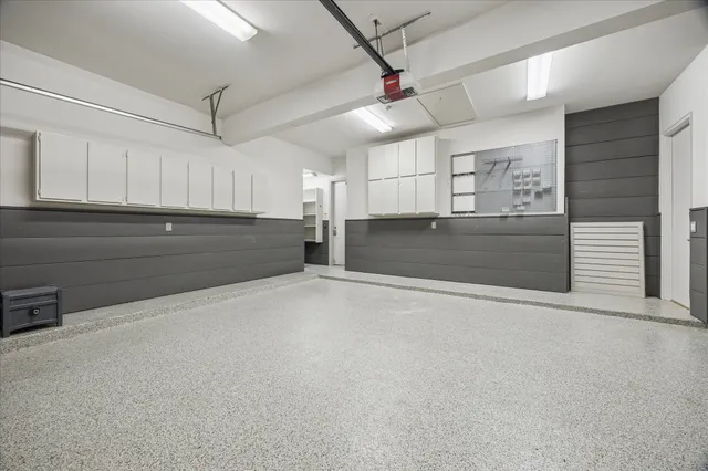 $1,895,000 | 3124 Mid Lane, Houston, TX 77027