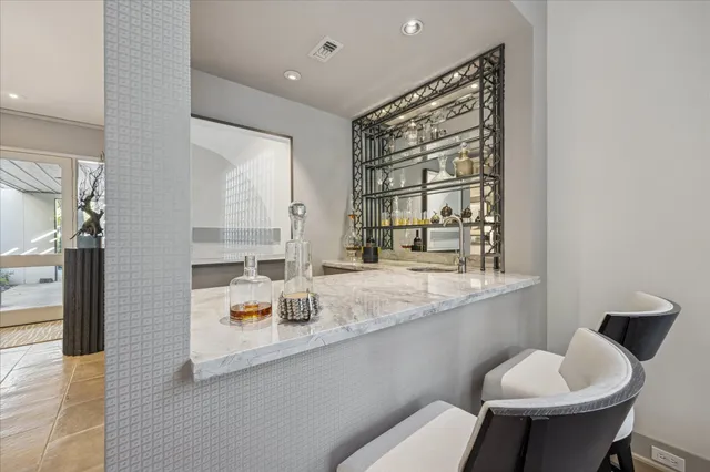 $1,895,000 | 3124 Mid Lane, Houston, TX 77027