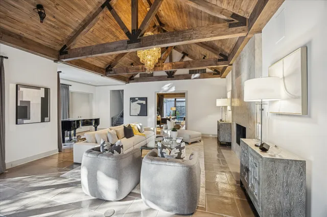 $1,895,000 | 3124 Mid Lane, Houston, TX 77027