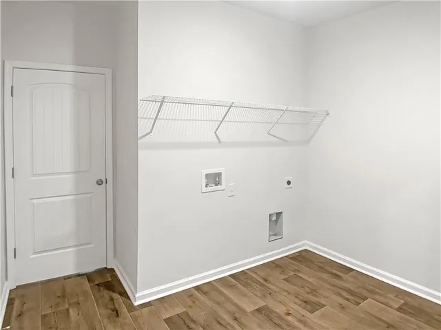 a view of utility room