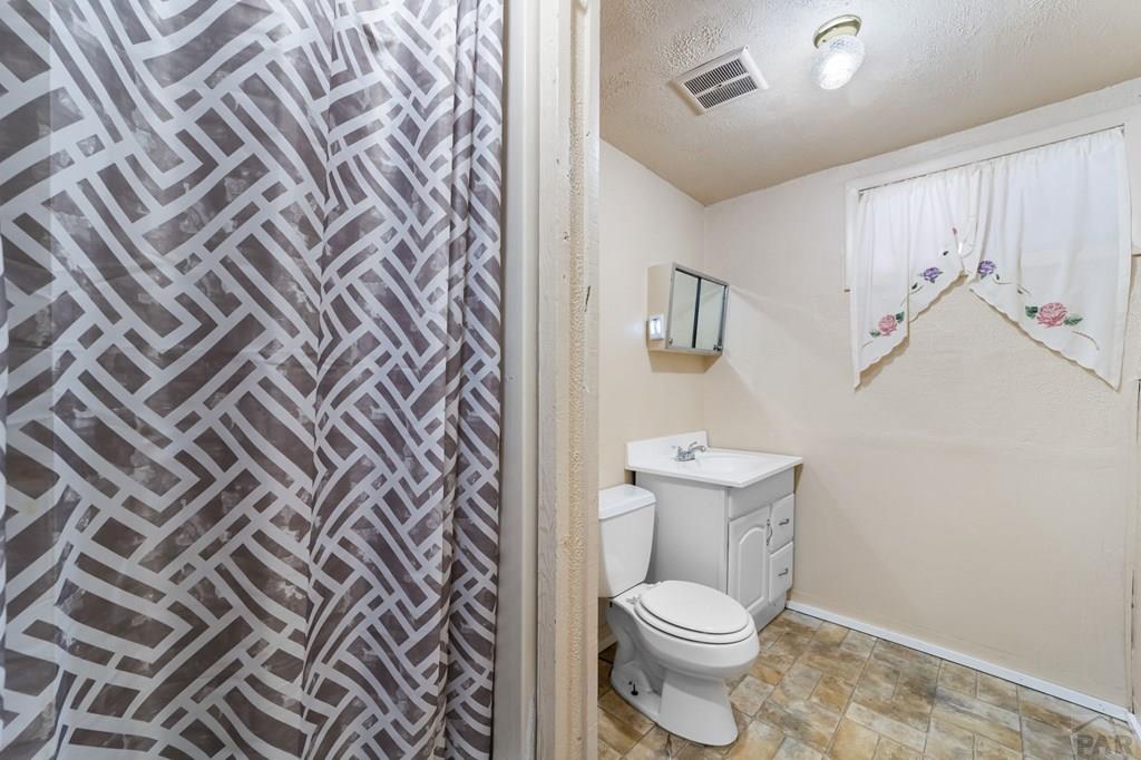 36 Churchill Road Pueblo, CO 81001 - Photo 15 of 36 Gallery Image 15
