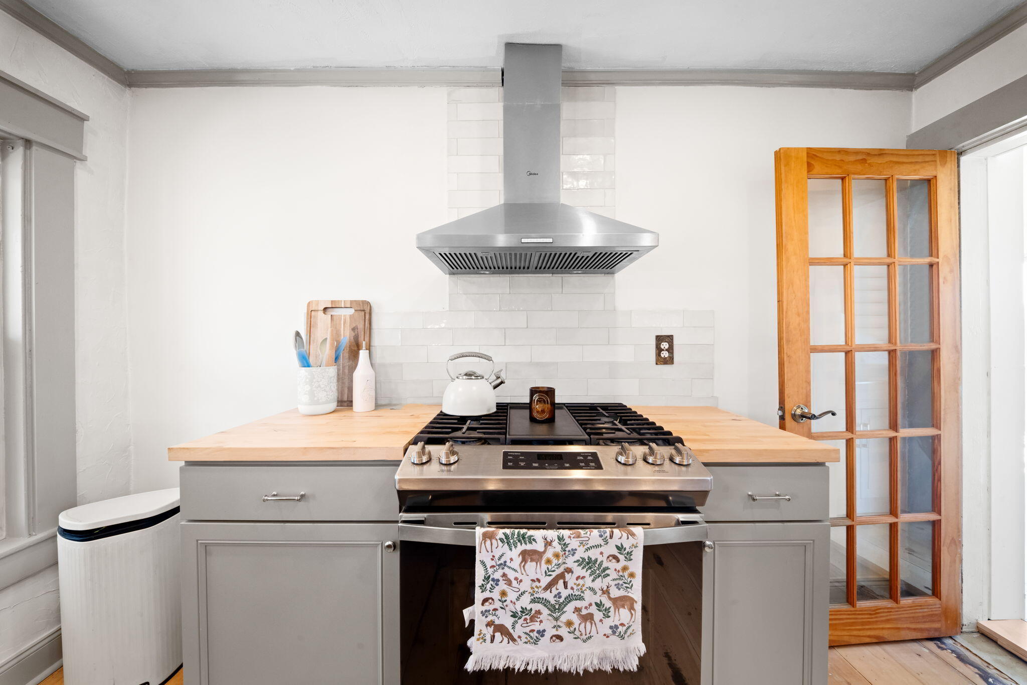 767 Main Street Bradley, ME 04411 - Photo 16 of 46 31-web-or-mls-DSC09759