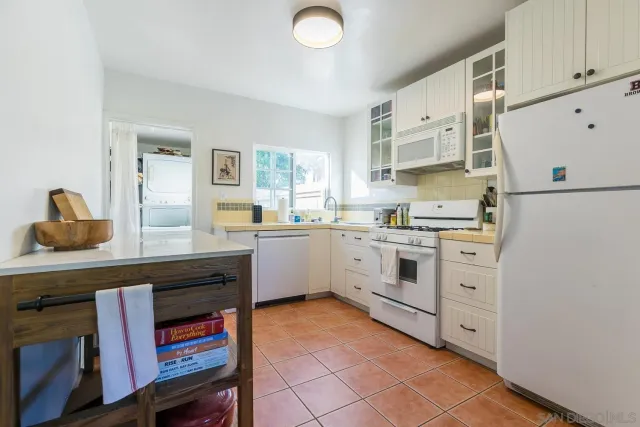 $2,150,000 | 1980 Chatsworth Boulevard, San Diego, CA 92107