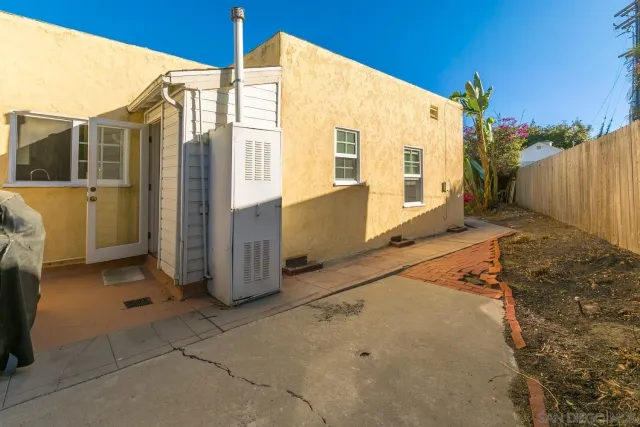 $2,150,000 | 1980 Chatsworth Boulevard, San Diego, CA 92107