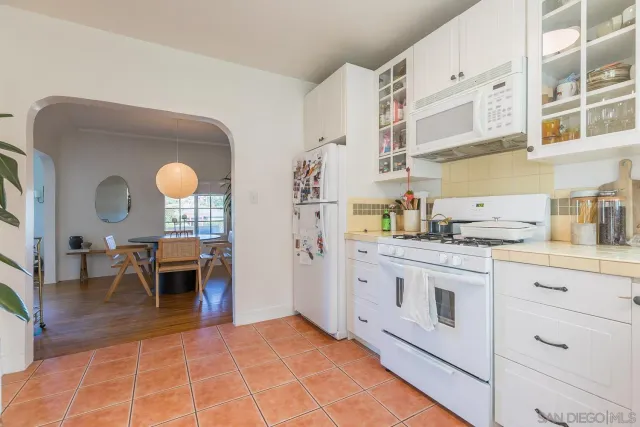 $2,150,000 | 1980 Chatsworth Boulevard, San Diego, CA 92107