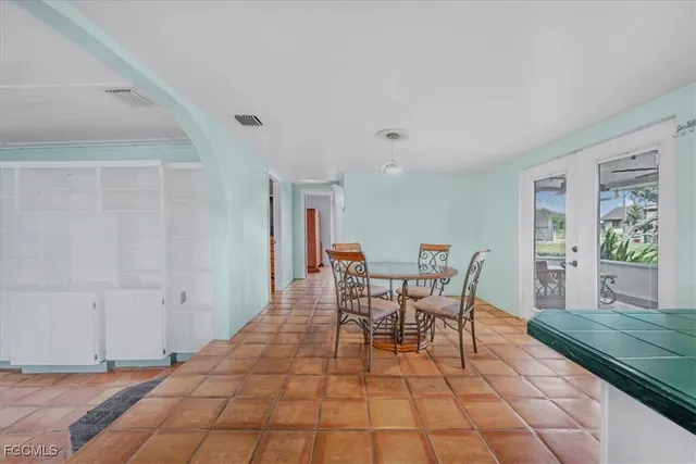 $259,900 | 1083 Sunset Strip Moore Haven, Okeechobee, FL 34974