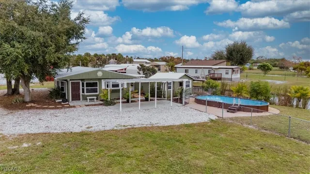 $259,900 | 1083 Sunset Strip Moore Haven, Okeechobee, FL 34974