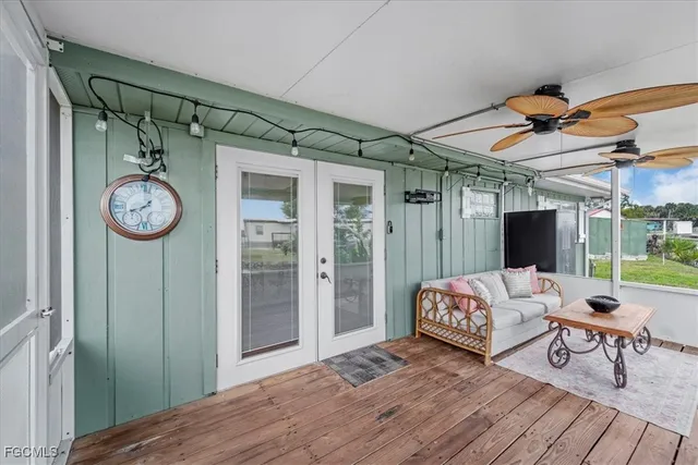 $259,900 | 1083 Sunset Strip Moore Haven, Okeechobee, FL 34974