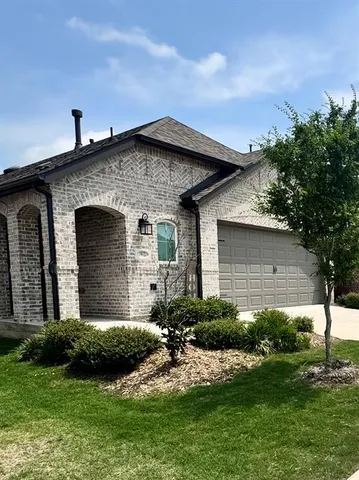 $359,400 | 1812 Horseshoe Lane, Van Alstyne, TX 75495
