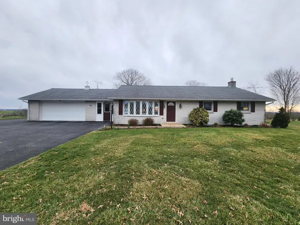 $350,000 | 1847 Hossler Road, Manheim, PA 17545