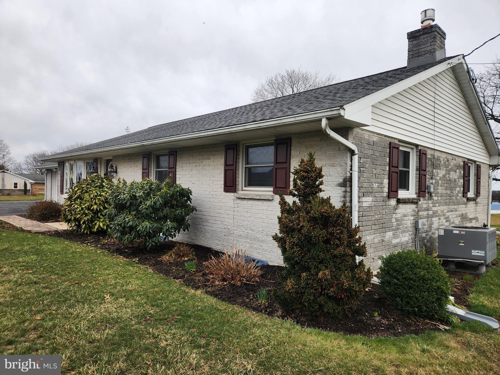 1847 Hossler Road Manheim, PA 17545 - Photo 6 of 61