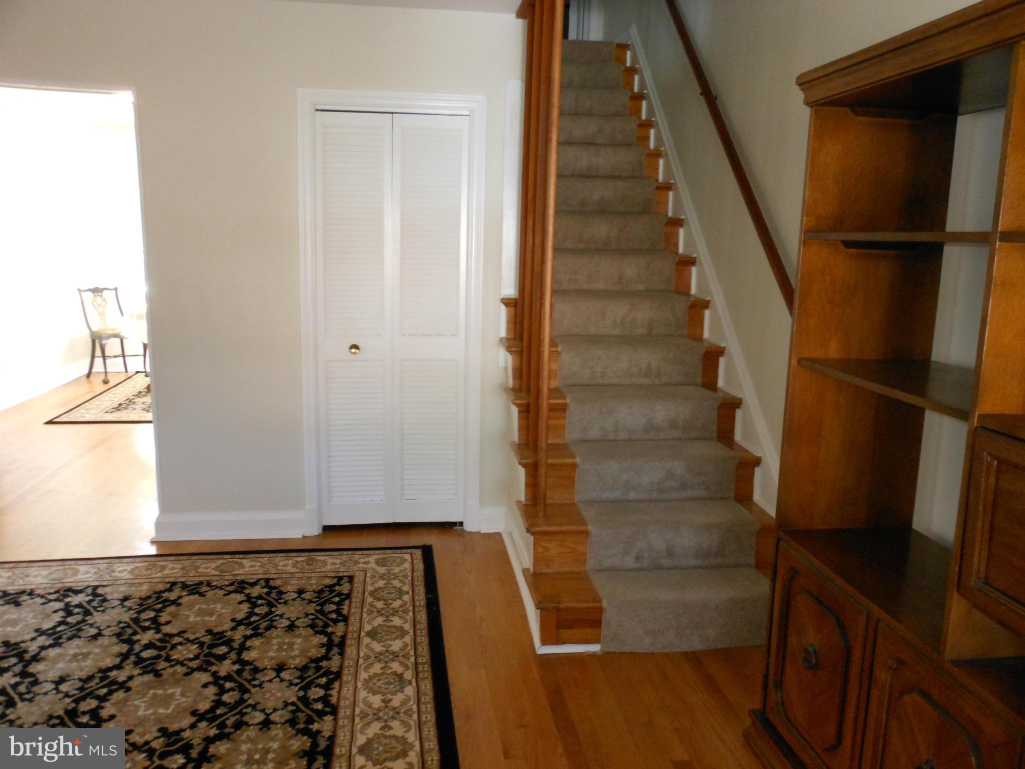 2718 Southbrook Road Baltimore, MD 21222 - Photo 8 of 30 Living Room