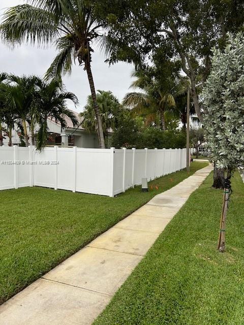 16110 Southwest 6th Street Pembroke Pines, FL 33027 - Photo 11 of 92