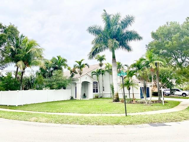 16110 Southwest 6th Street Pembroke Pines, FL 33027 - Photo 7 of 92