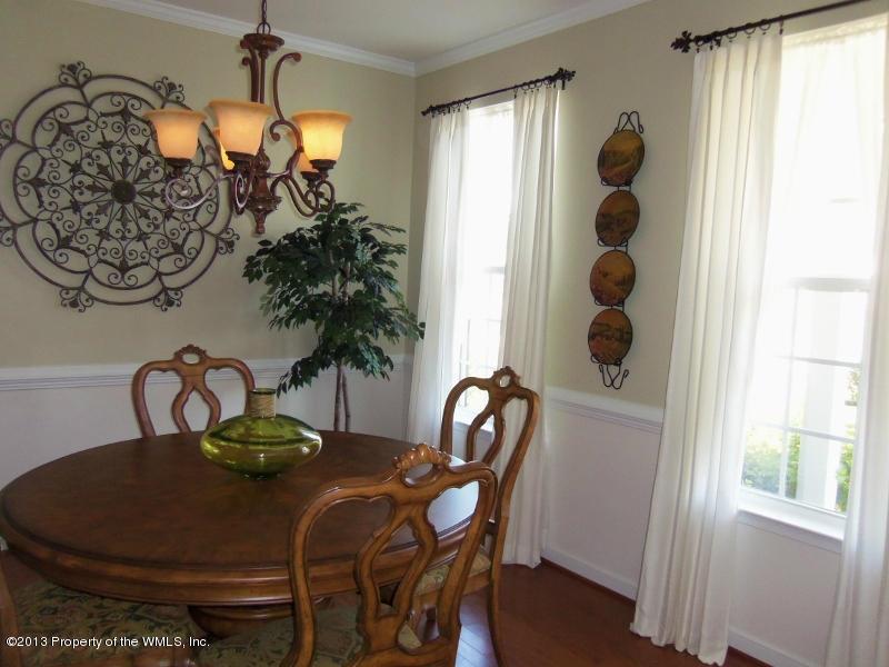 6236 Ruth Drive Gloucester, VA 23061 - Photo 4 of 12 Gallery Image 4