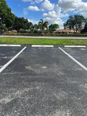 $1,775 | 13455 Southwest 9th Court, Unit 216J, Pembroke Pines, FL 33027