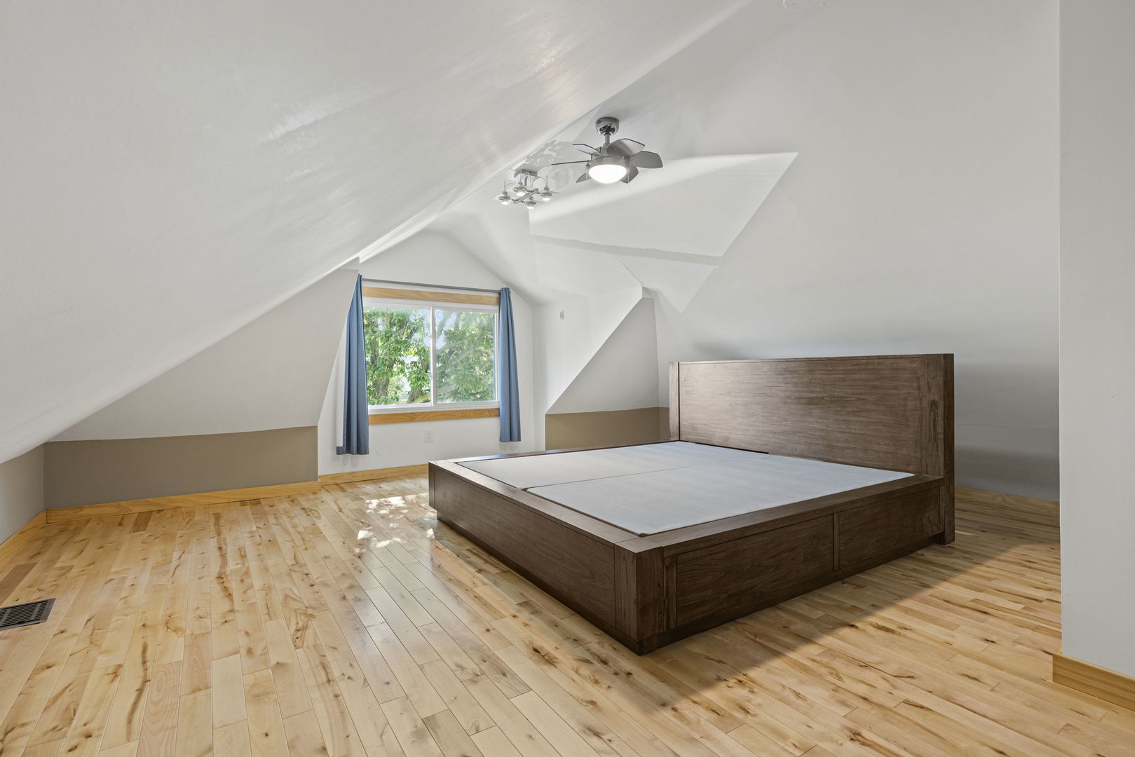 4236 North Ozark Avenue Norridge, IL 60706 - Photo 11 of 17 a spacious bedroom with a bed and window