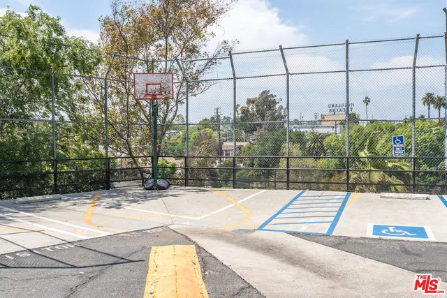 a view of building exterior