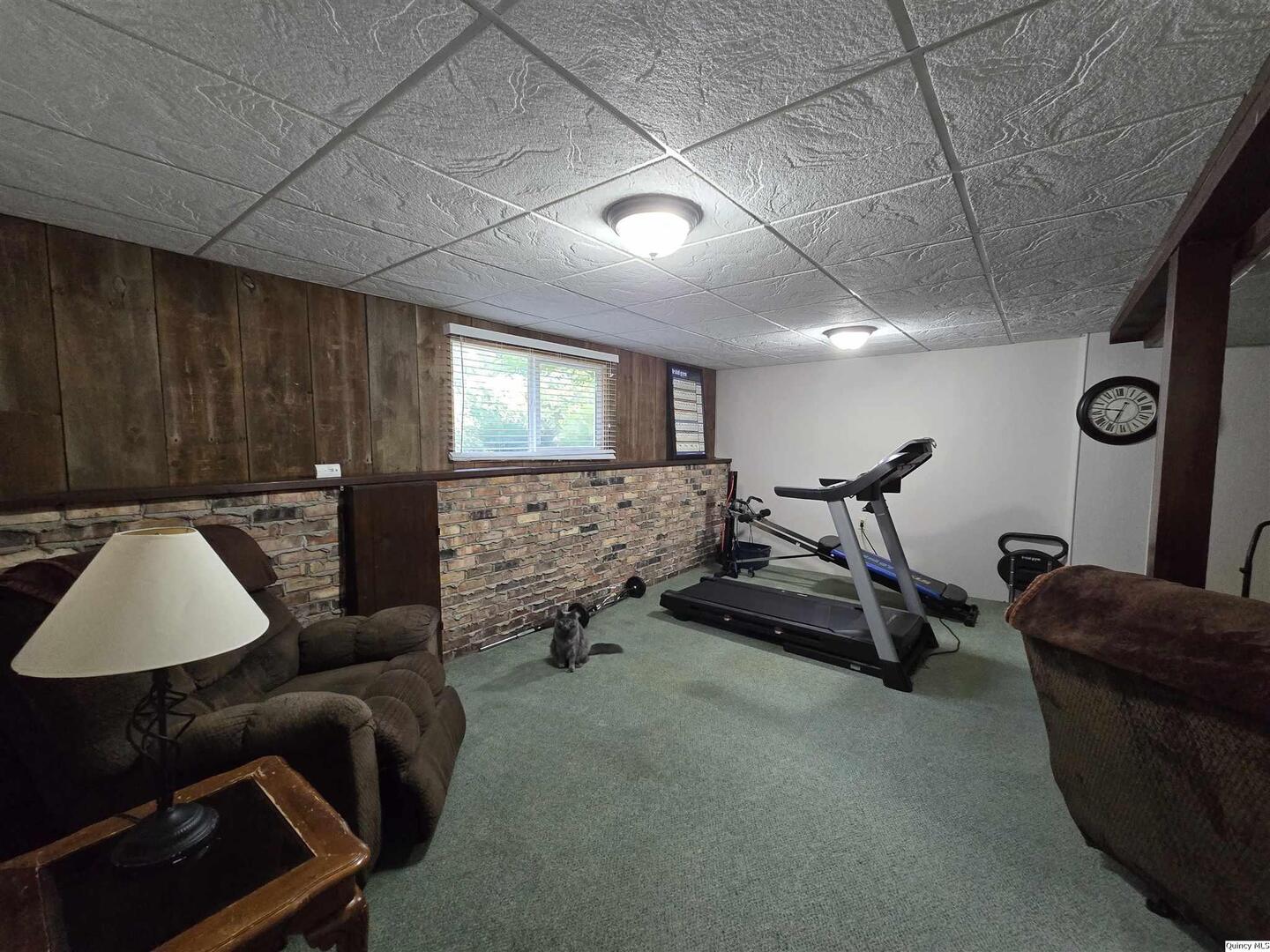 7955 Sugar Grove Road Rushville, IL 62681 - Photo 21 of 26 a livingroom with furniture and a window