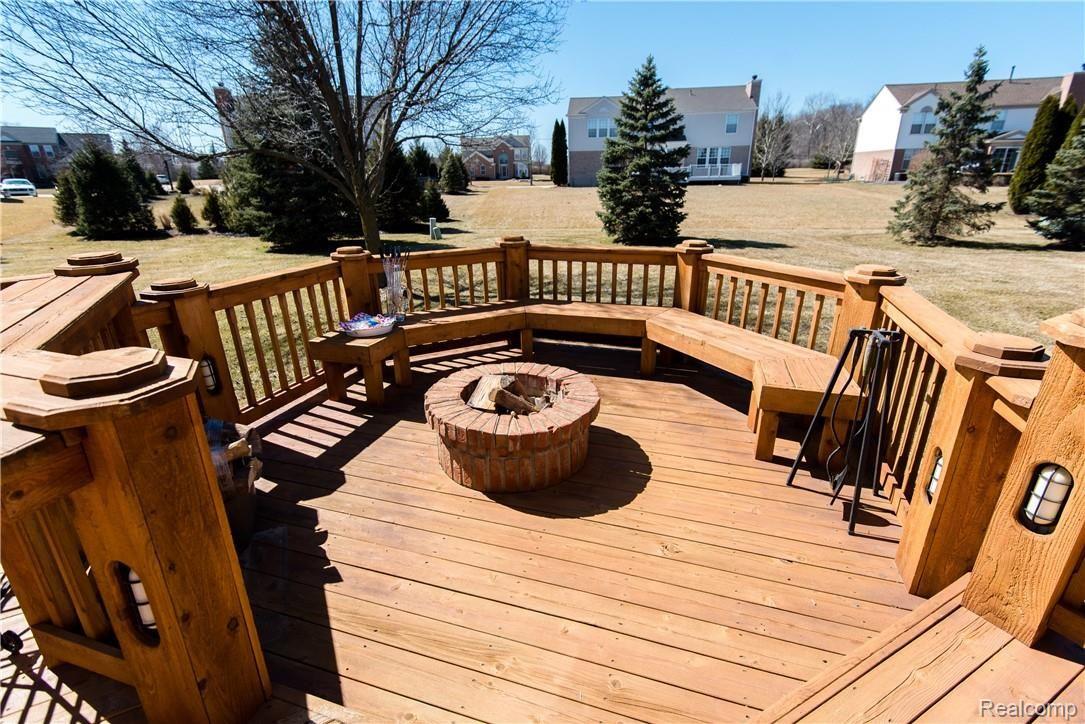 49255 Rockefeller Drive Canton, MI 48188 - Photo 46 of 49 FirePit.jpg