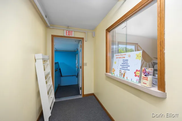 $379,900 | 8546 Whitneyville Avenue Southeast, Alto, MI 49302