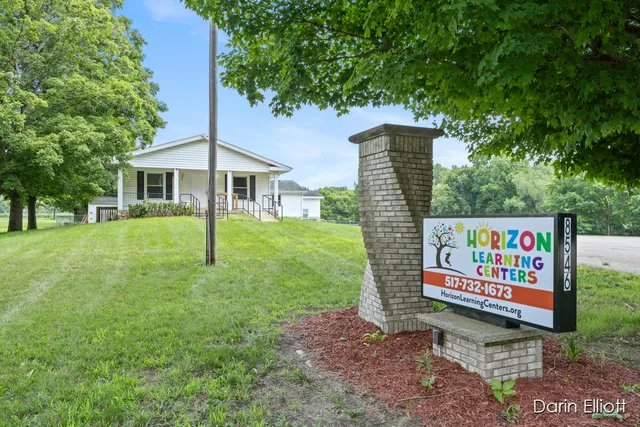 $379,900 | 8546 Whitneyville Avenue Southeast, Alto, MI 49302