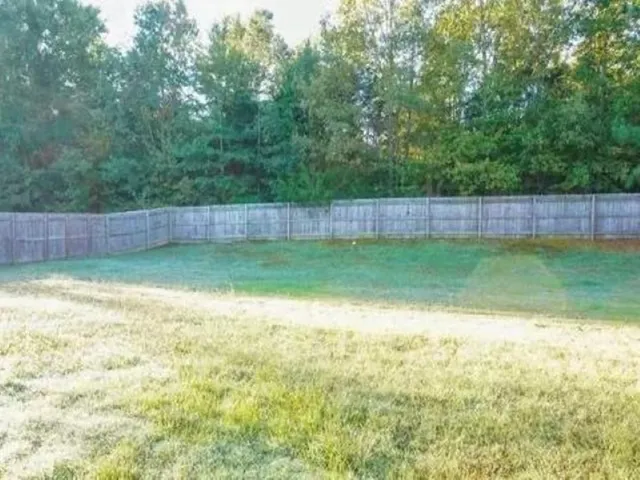 $2,500 | 6135 Abigail Bluffs Drive, Bartlett, TN 38135