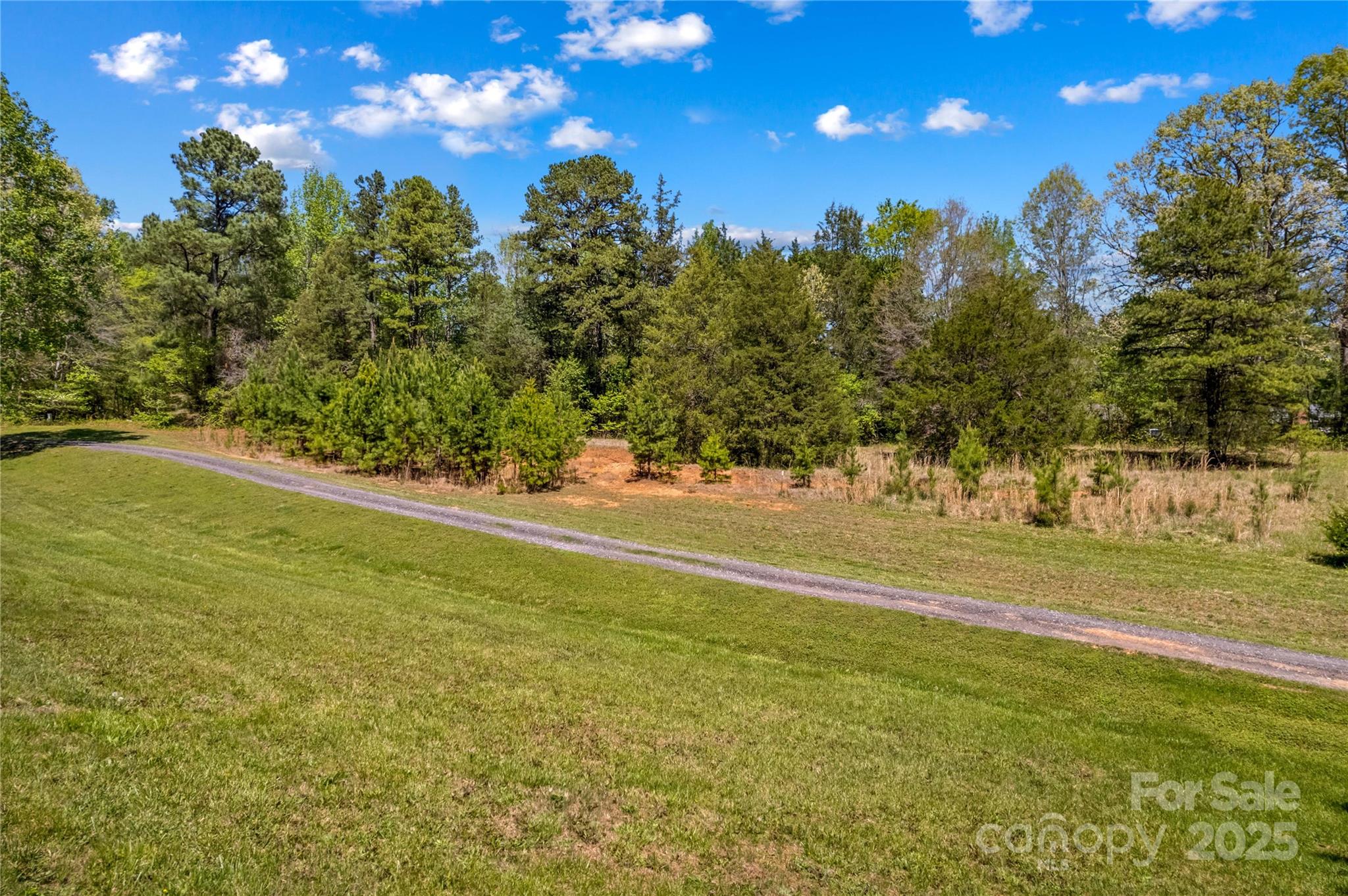 160 Ranchway Mocksville, NC 27028 - Photo 20 of 24 a view of an ocean and a yard