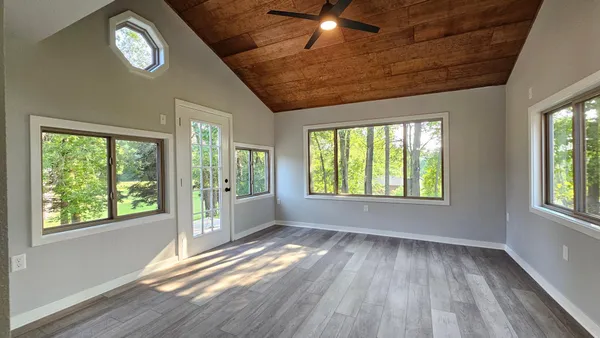 $677,000 | 9961 Abert Avenue Northeast, Monticello, MN 55362