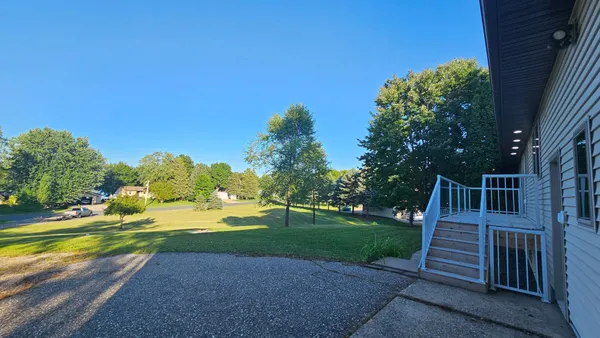 $677,000 | 9961 Abert Avenue Northeast, Monticello, MN 55362