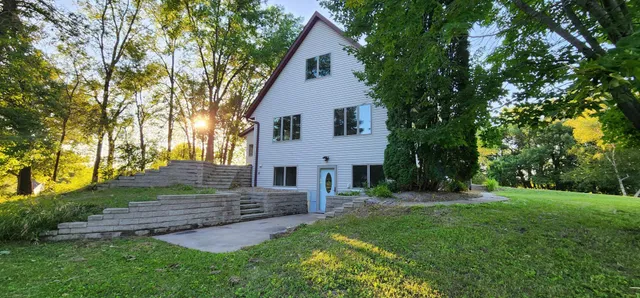 $697,000 | 9961 Abert Avenue Northeast, Monticello, MN 55362