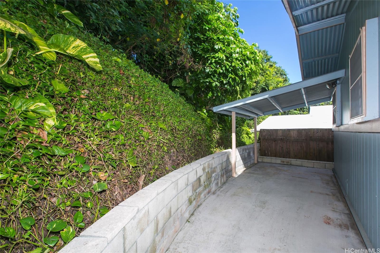 45-557 Keaahala Road, Unit H Kaneohe, HI 96744 - Photo 17 of 18