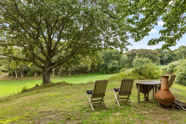 $1,935,000 | 126 Fairview Avenue, Montauk, NY 11954