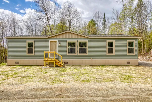 $319,999 | 12 Country View Lane, Freedom, ME 04941