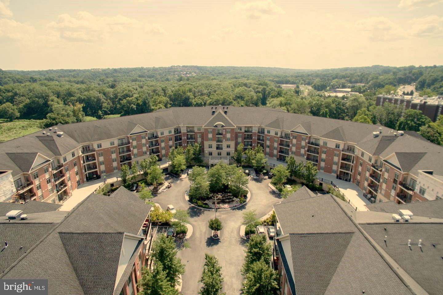 206 Carson Terrace Huntingdon Valley, PA 19006 - Photo 2 of 28