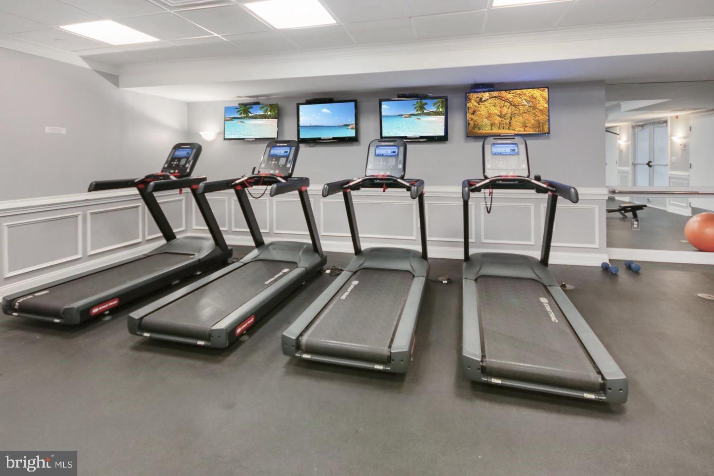 206 Carson Terrace Huntingdon Valley, PA 19006 - Photo 25 of 28