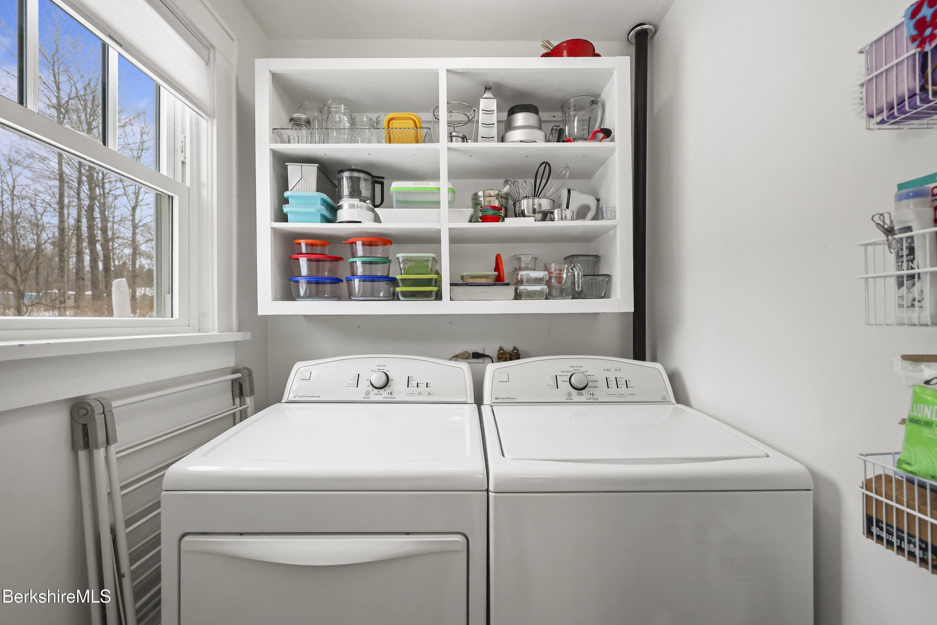 8 Lukeman Lane Stockbridge, MA 01229 - Photo 10 of 24 a utility room with dryer and washer